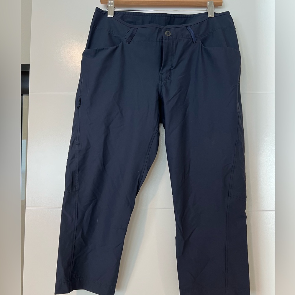 Arcteryx Creston Capri, Regear, size 8, dark blue